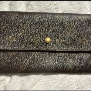 Louis Vuitton Brown and Tan Monogram Wallet